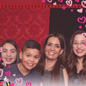 Meet your Posher, Carolina